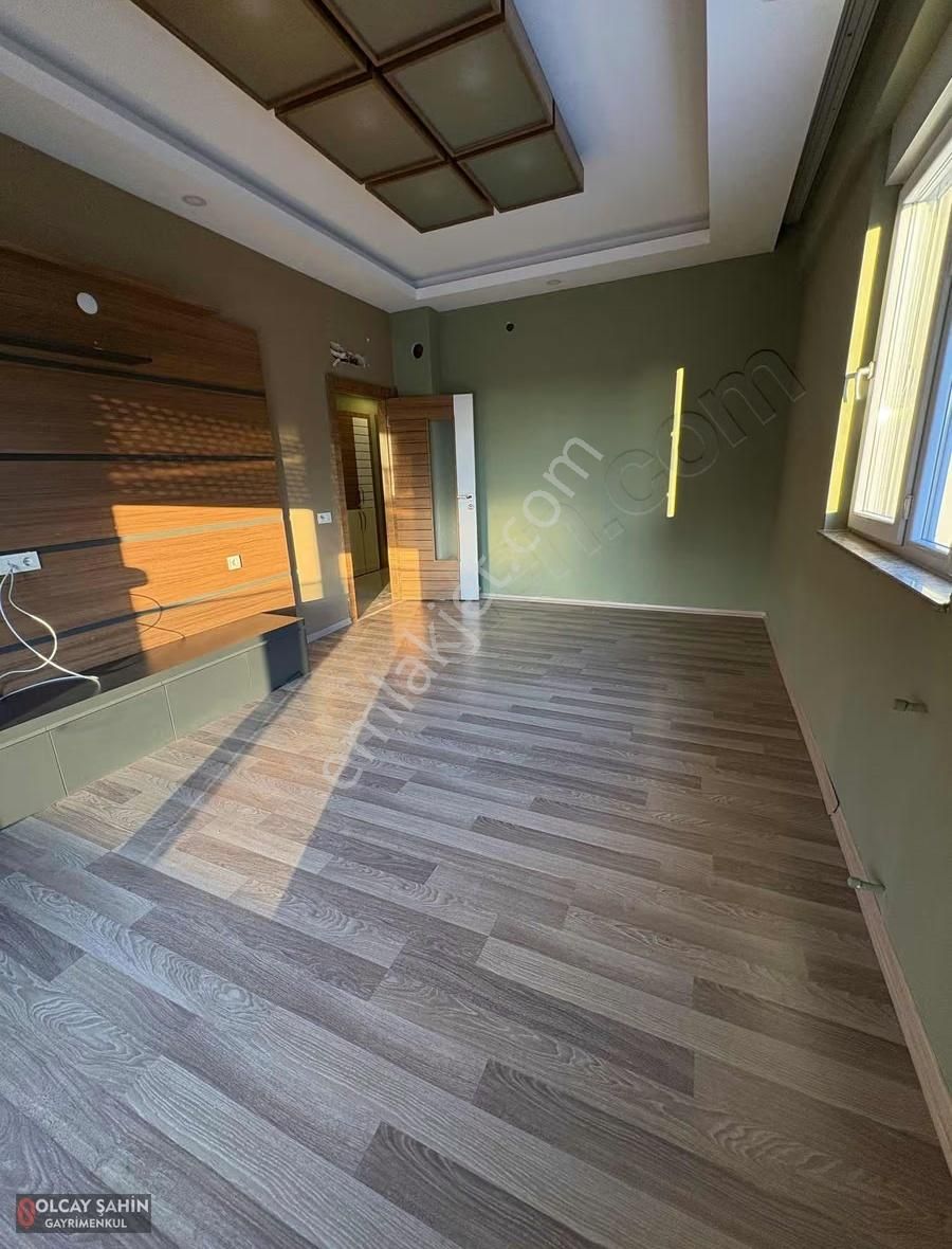 Gazi Mh. Tramvaya Cephe 2+1 Ayrı Mutfak Açık Otoparklı Ofis - Görsel 18