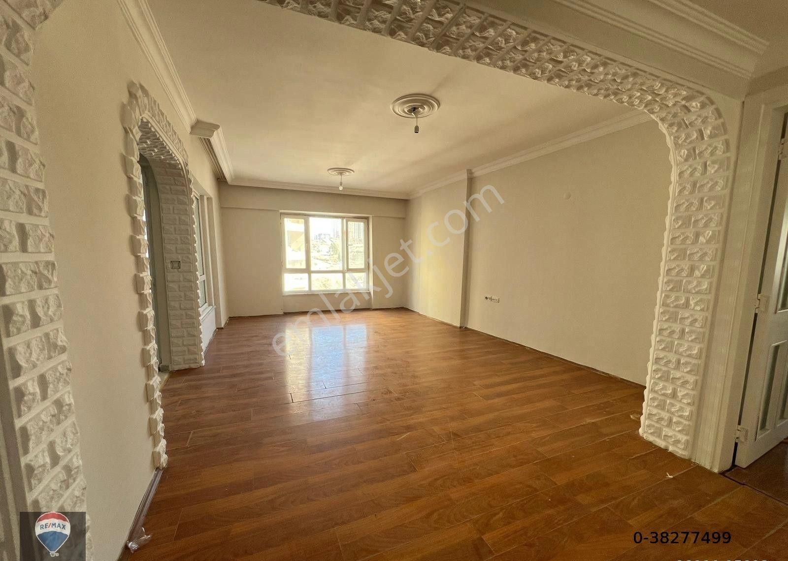 Kuşadası Değirmenderede Avm Bölgesinde 2+1 Satılık Daire - Görsel 12