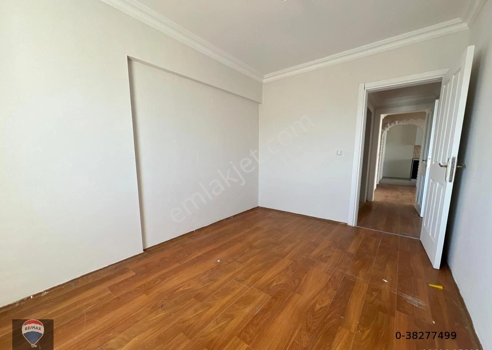 Kuşadası Değirmenderede Avm Bölgesinde 2+1 Satılık Daire - Görsel 8