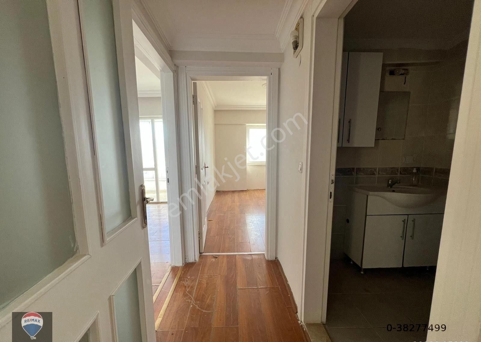 Kuşadası Değirmenderede Avm Bölgesinde 2+1 Satılık Daire - Görsel 9