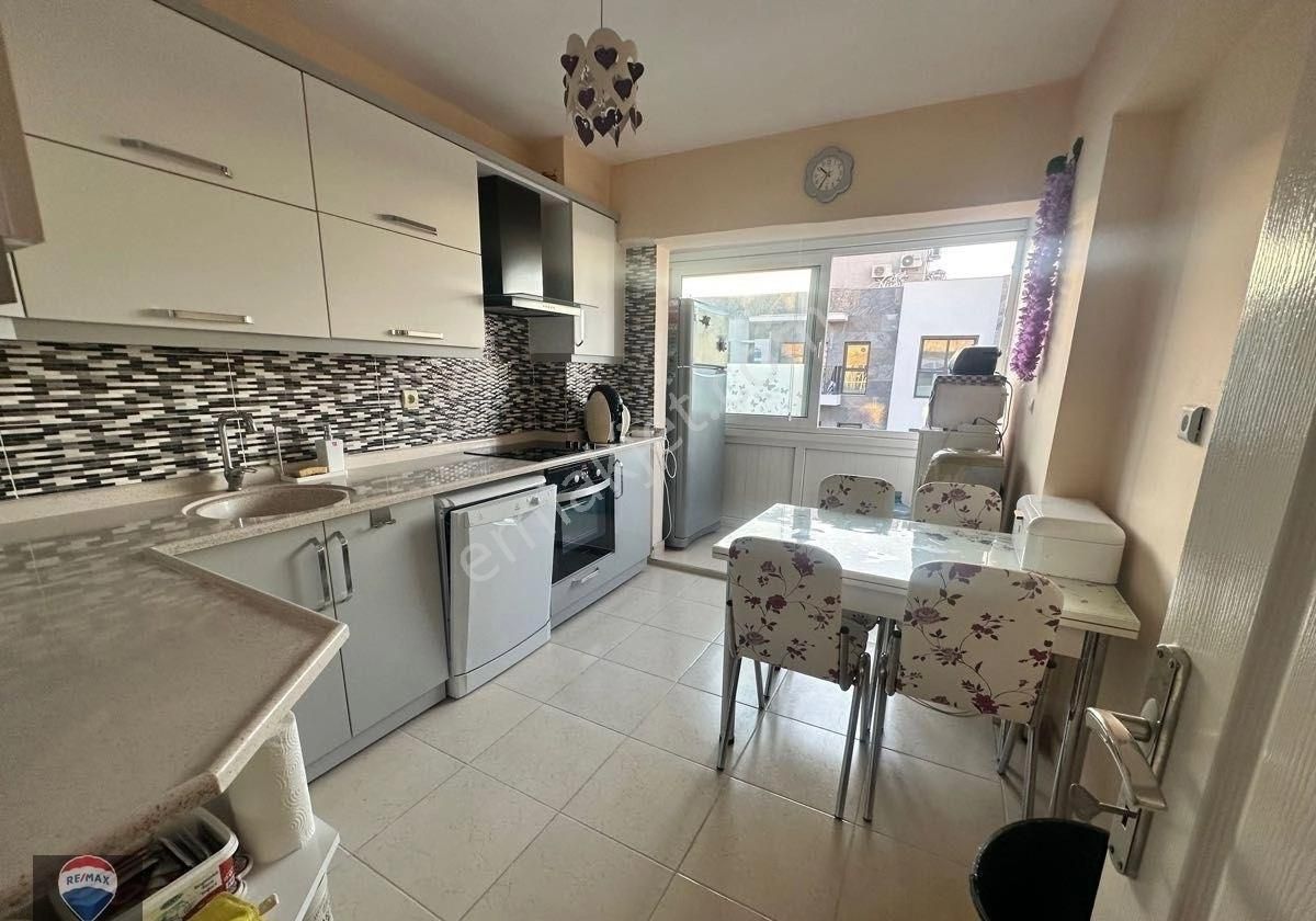 Satılık Kuşadası Merkezde Geniş 2+1 Daire - Görsel 21