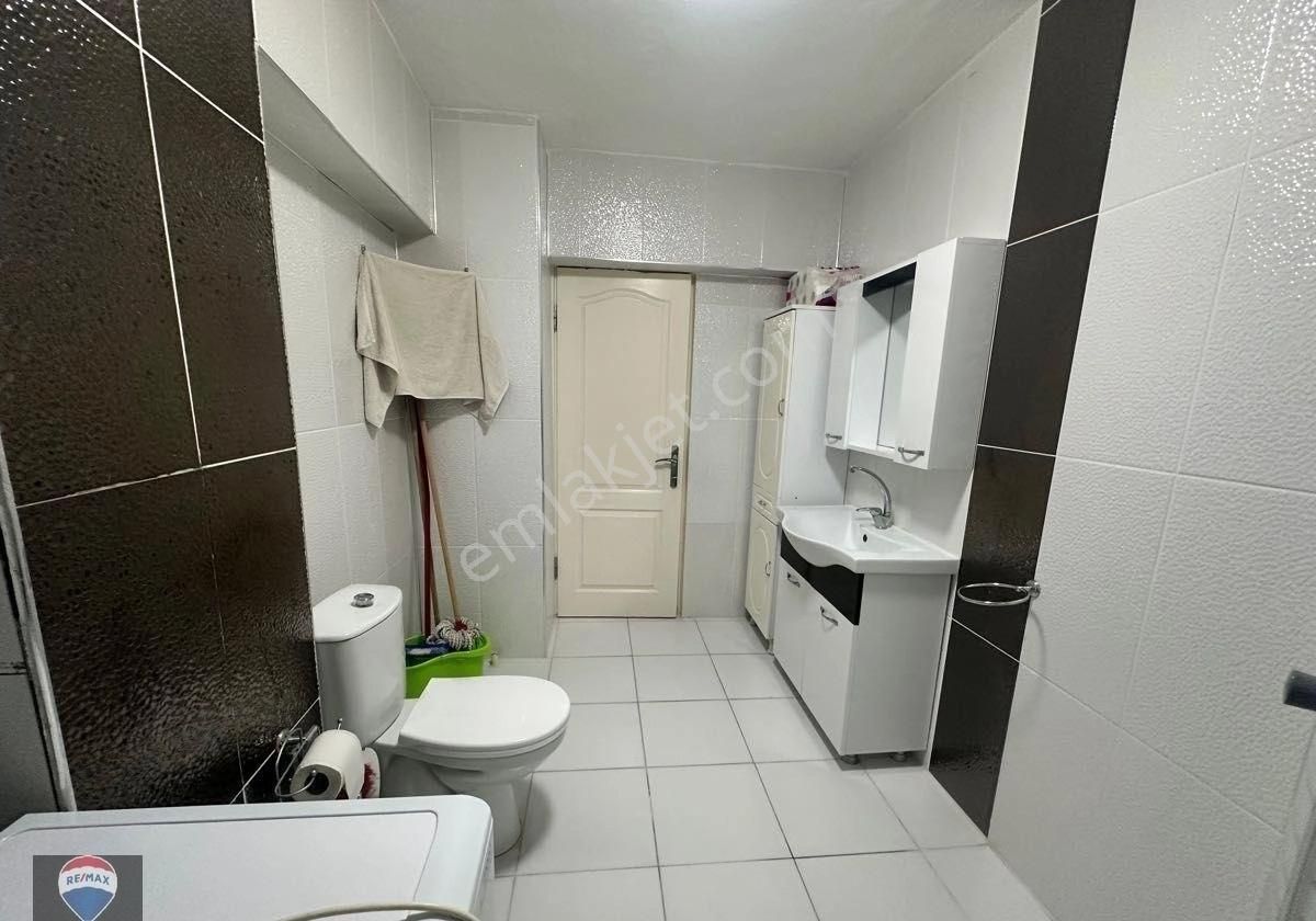 Satılık Kuşadası Merkezde Geniş 2+1 Daire - Görsel 13