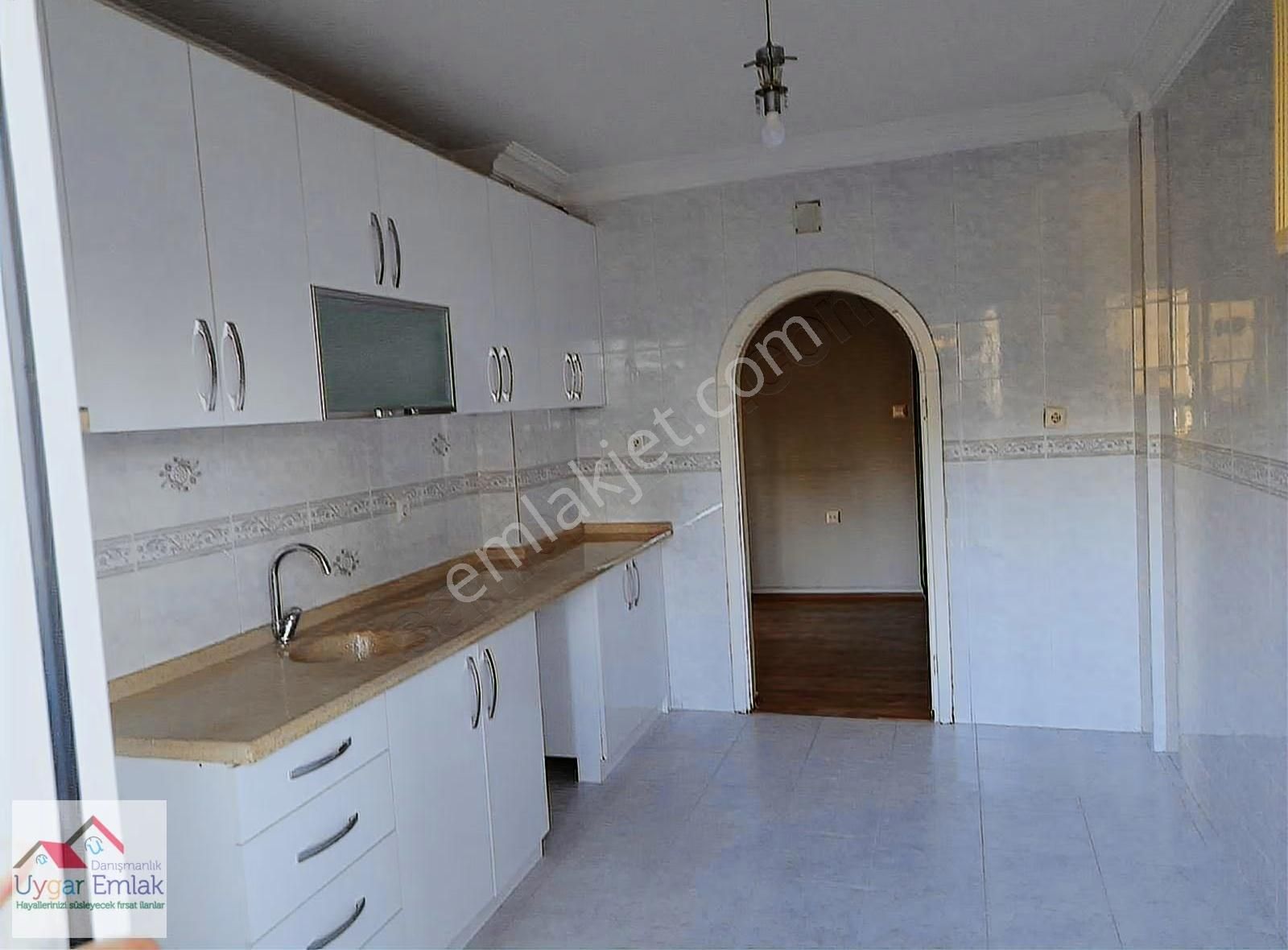 Fsm Bulvarı İs Bankası Yanı Kiralık Daıre Uygar Emlak Danışmanlı - Görsel 15