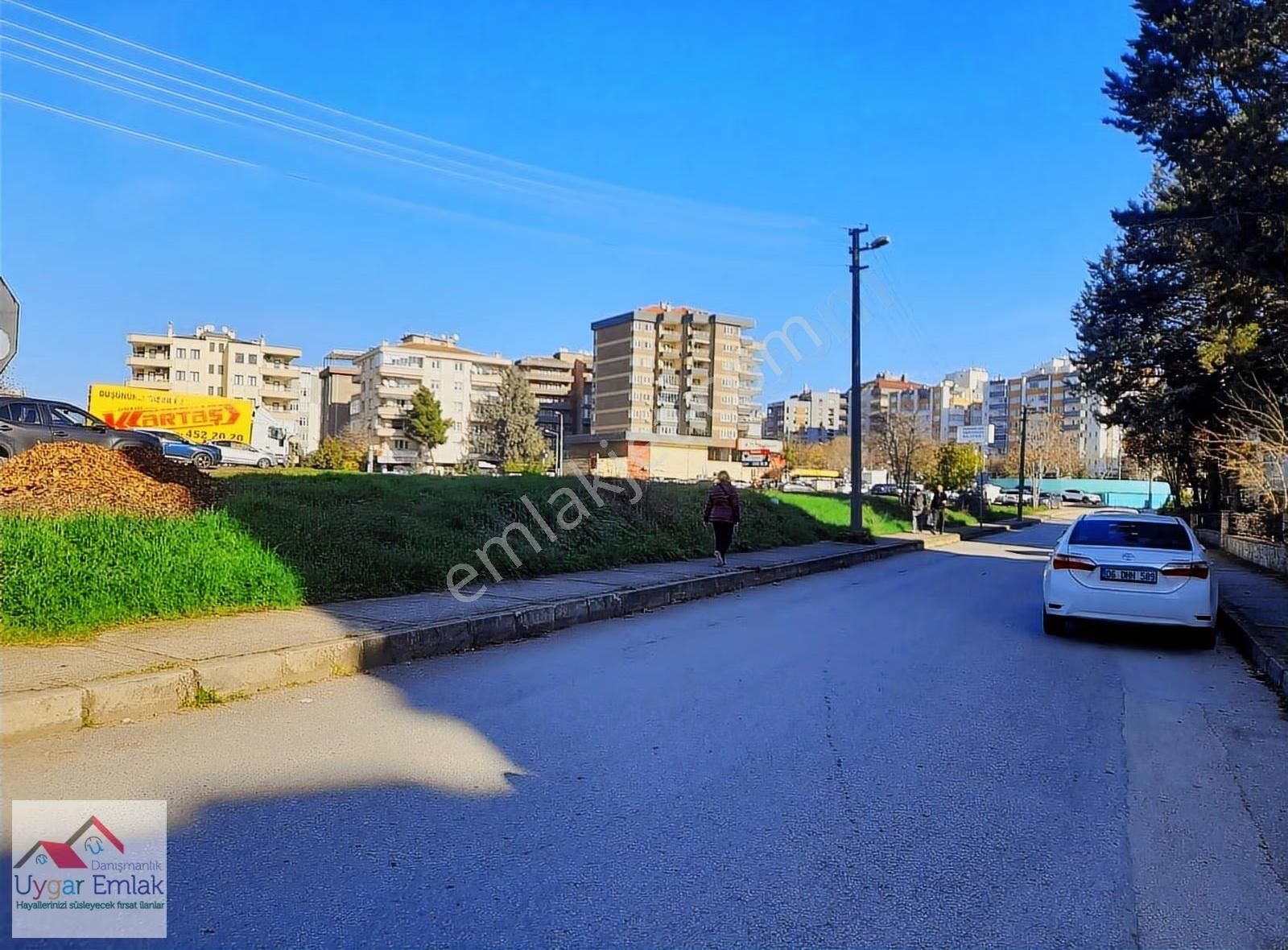 Fsm Bulvarı İs Bankası Yanı Kiralık Daıre Uygar Emlak Danışmanlı - Görsel 3