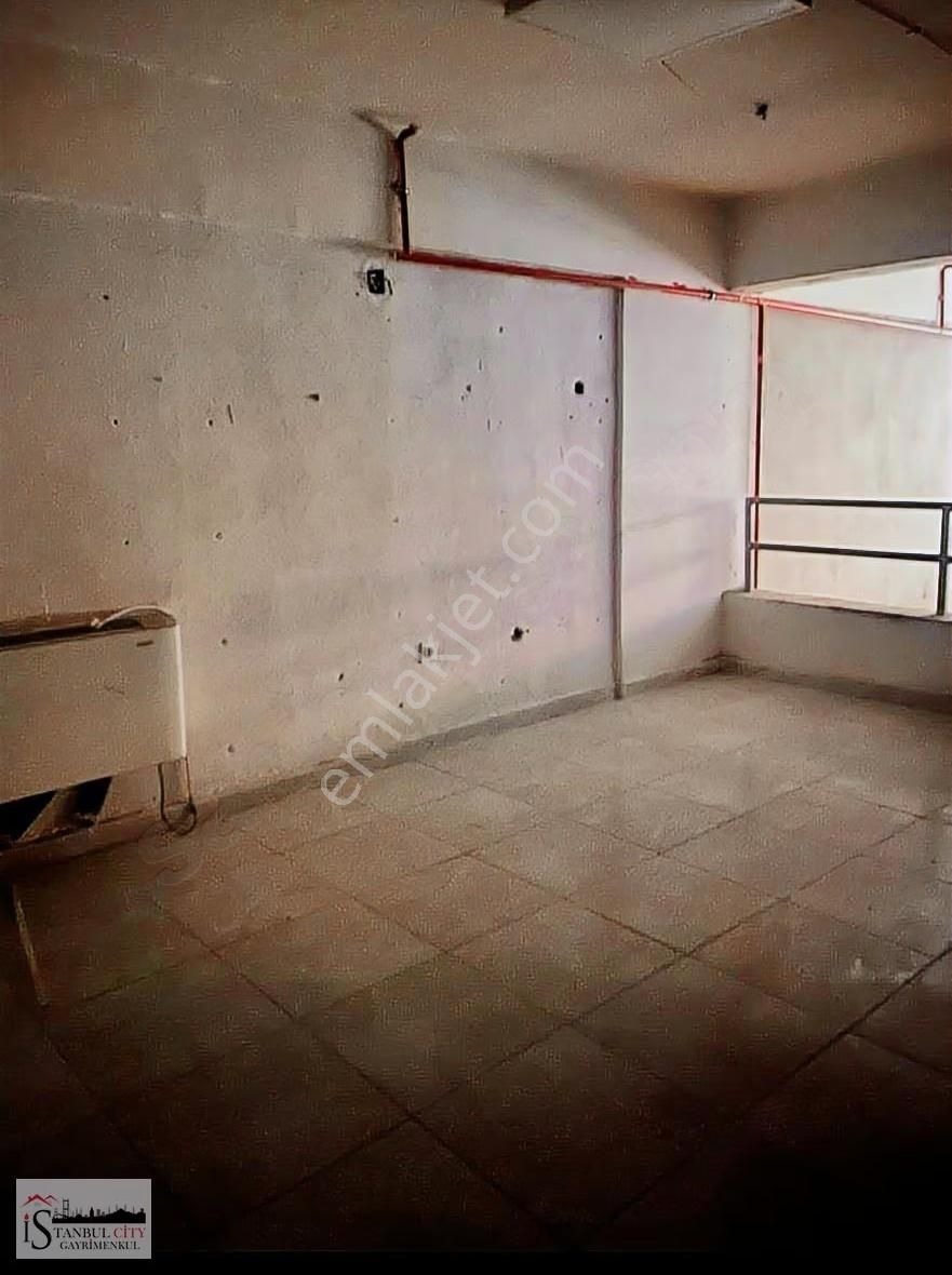 Tekstilkente Kiralık 90m2 Dükkan