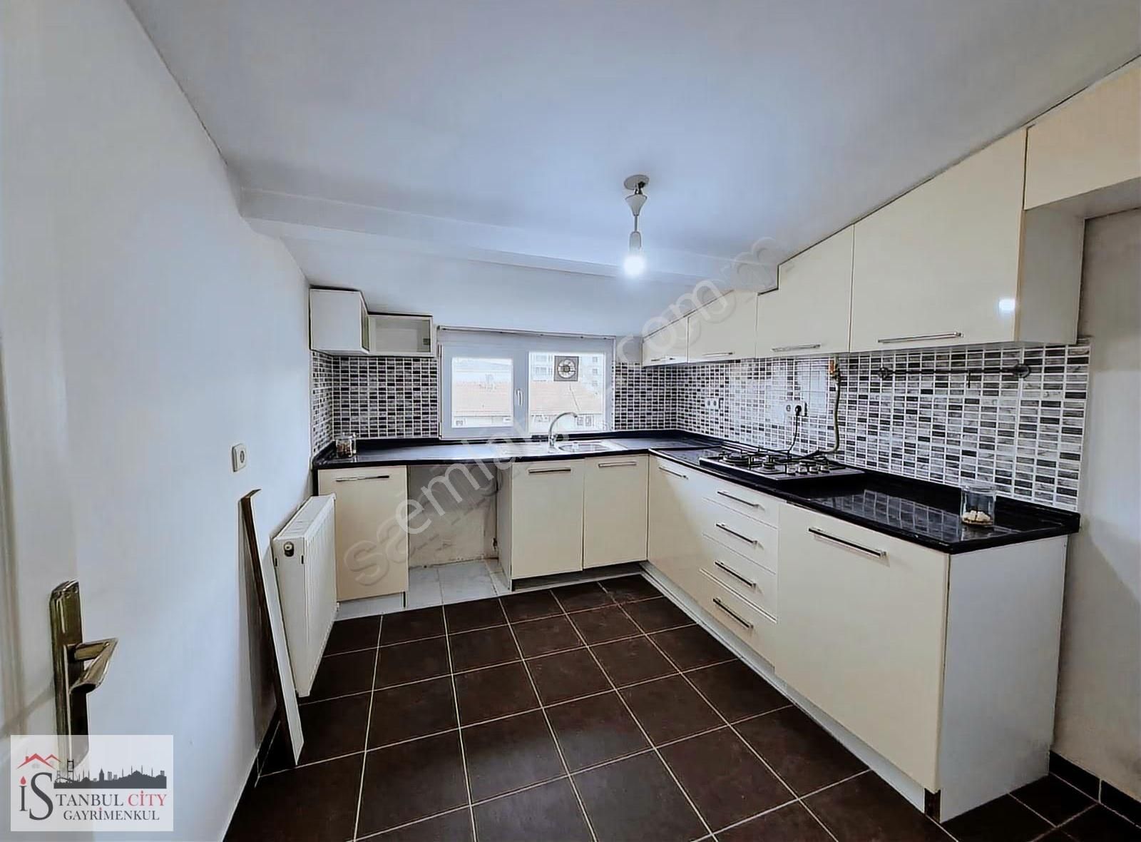 Bağcılar Yavuzselim Mah De Satılık 2+1 Daire - Görsel 17