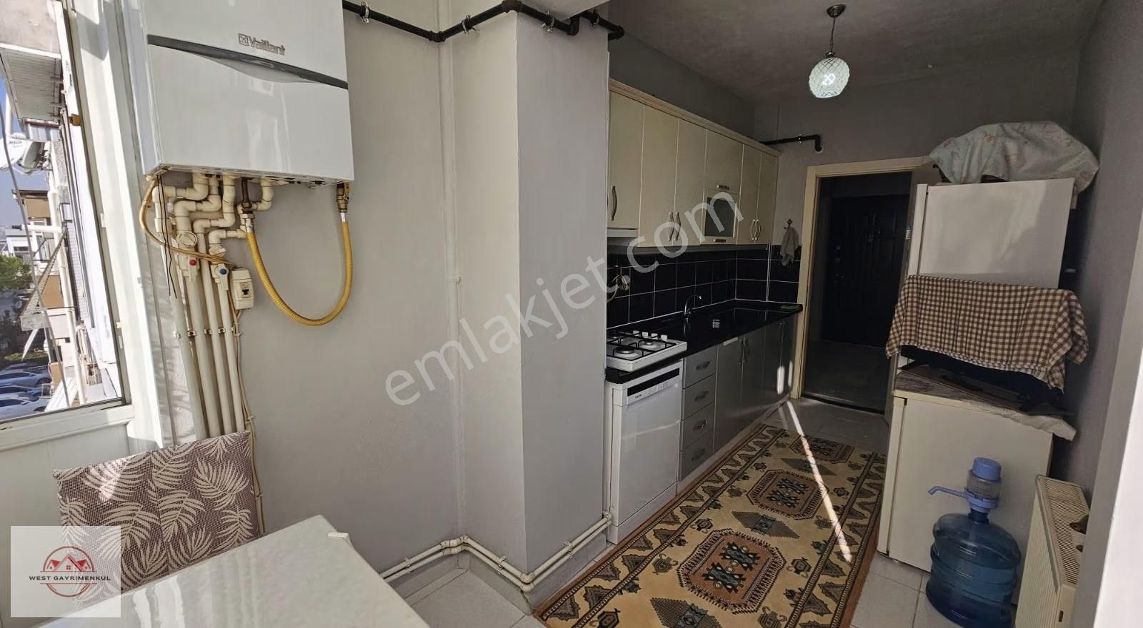 Buca Merkezı Konumda 2+1 Kapalı Mutfak Daıre - Görsel 24