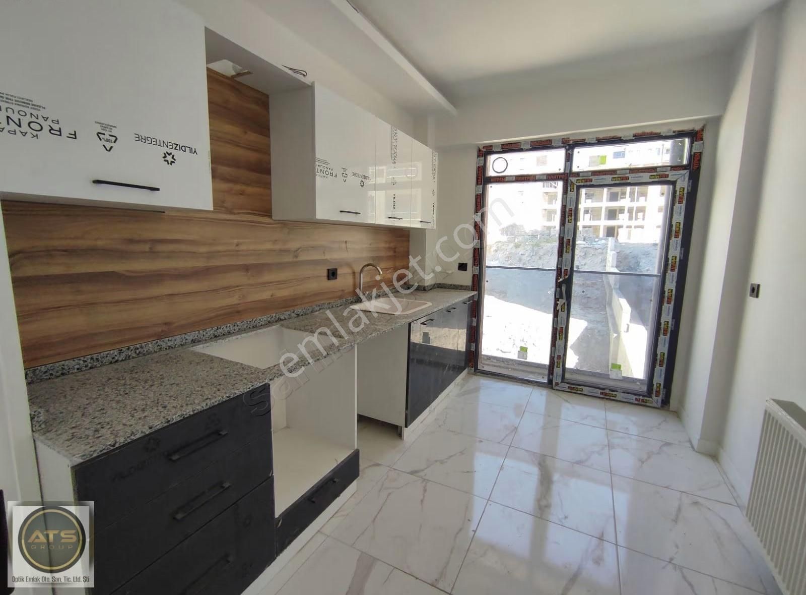 Talas'ta Çift Banyolu Sıfır Büyük 2,5+1 Daire - Görsel 4