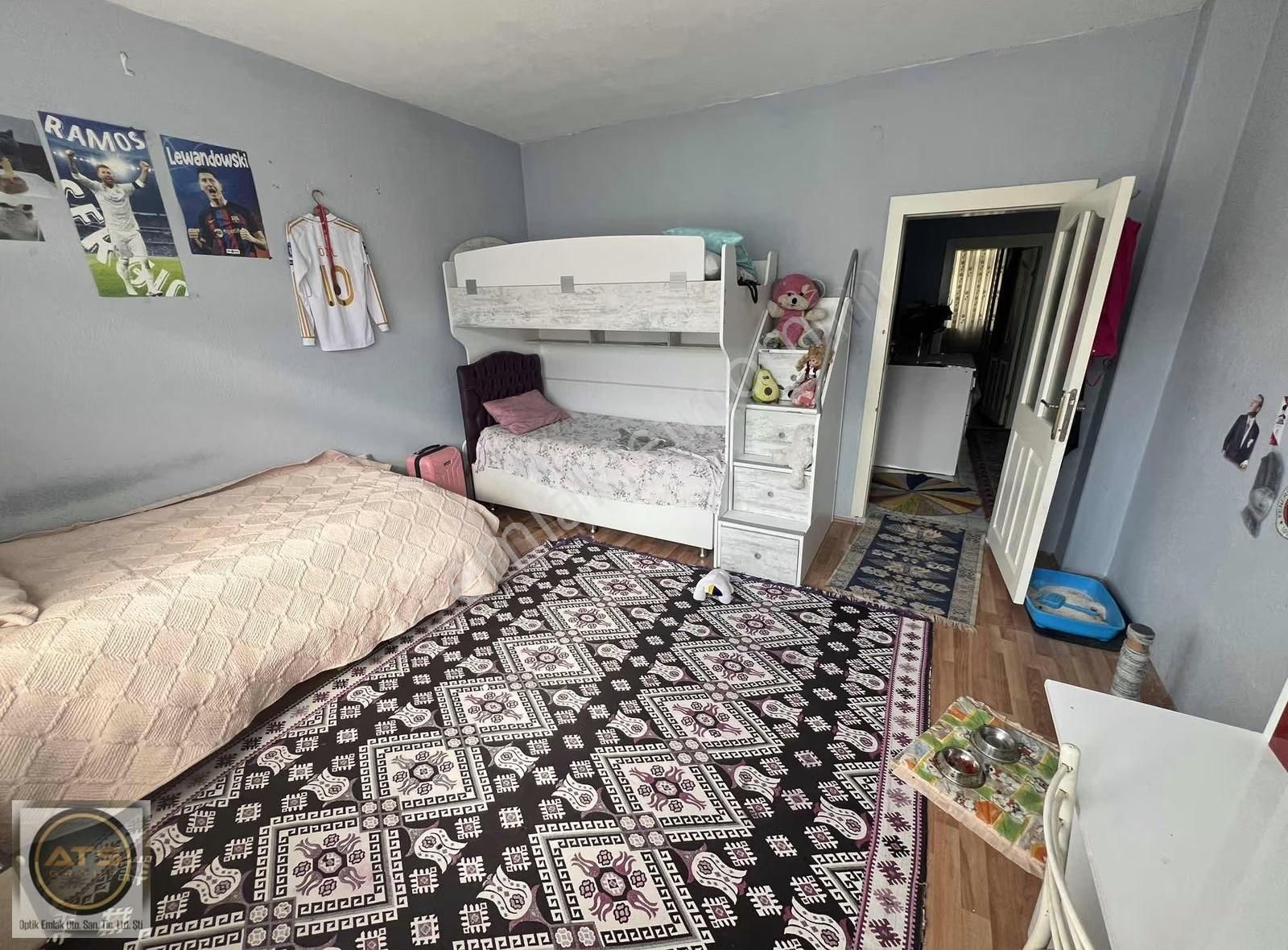 Eskişehir Bağlarında Satılık 3 Katlı Bina - Görsel 12