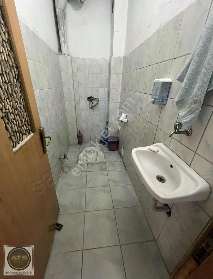 Eskişehir Bağlarında Satılık 3 Katlı Bina - Görsel 2