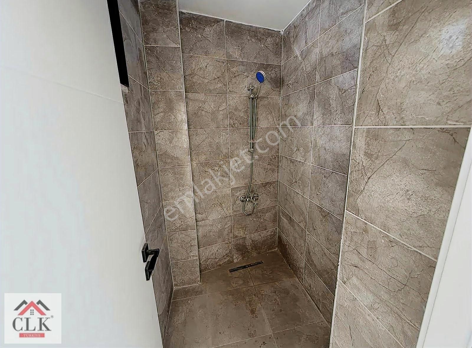 Clk'dan Mehmet Akif Mh Satılık 2+1 Ara Kat Daire - Görsel 7