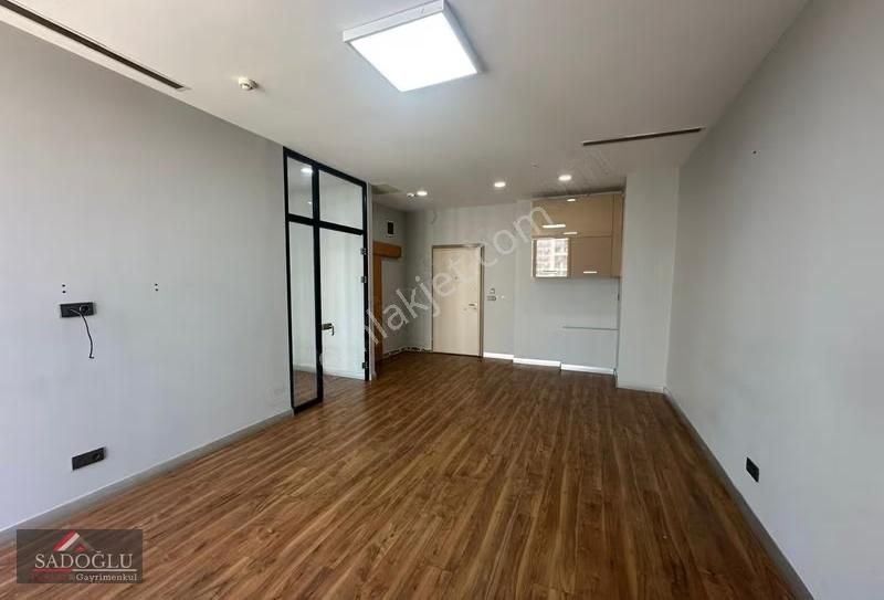Beylikdüzü Ginza Corner Plaza Kiralık 135 M2 Ofis - Görsel 19