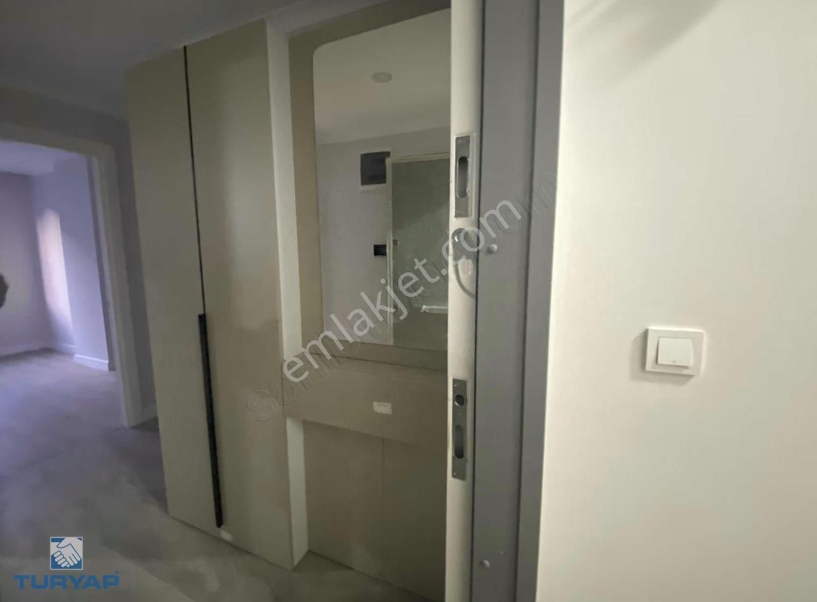 Turyap'tan Altıntepe'de Sahile Yakın Balkonlu Sıfır 3+1 - Görsel 28