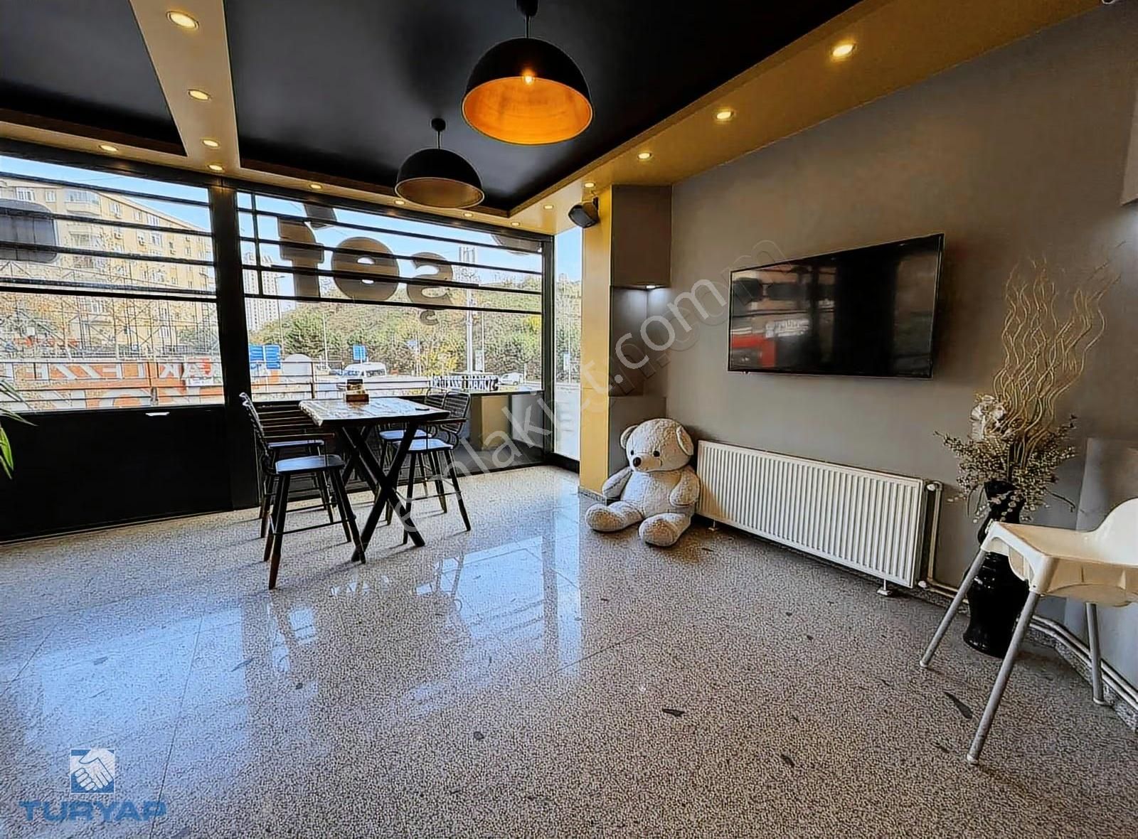 Turyap'tan Merkezi Konumda Modern Dizaynlı Devren Restaurant - Görsel 30