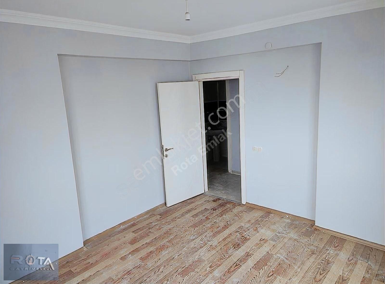 Okullar Bölgesinde 3+1 Kiralık Daire - Görsel 4