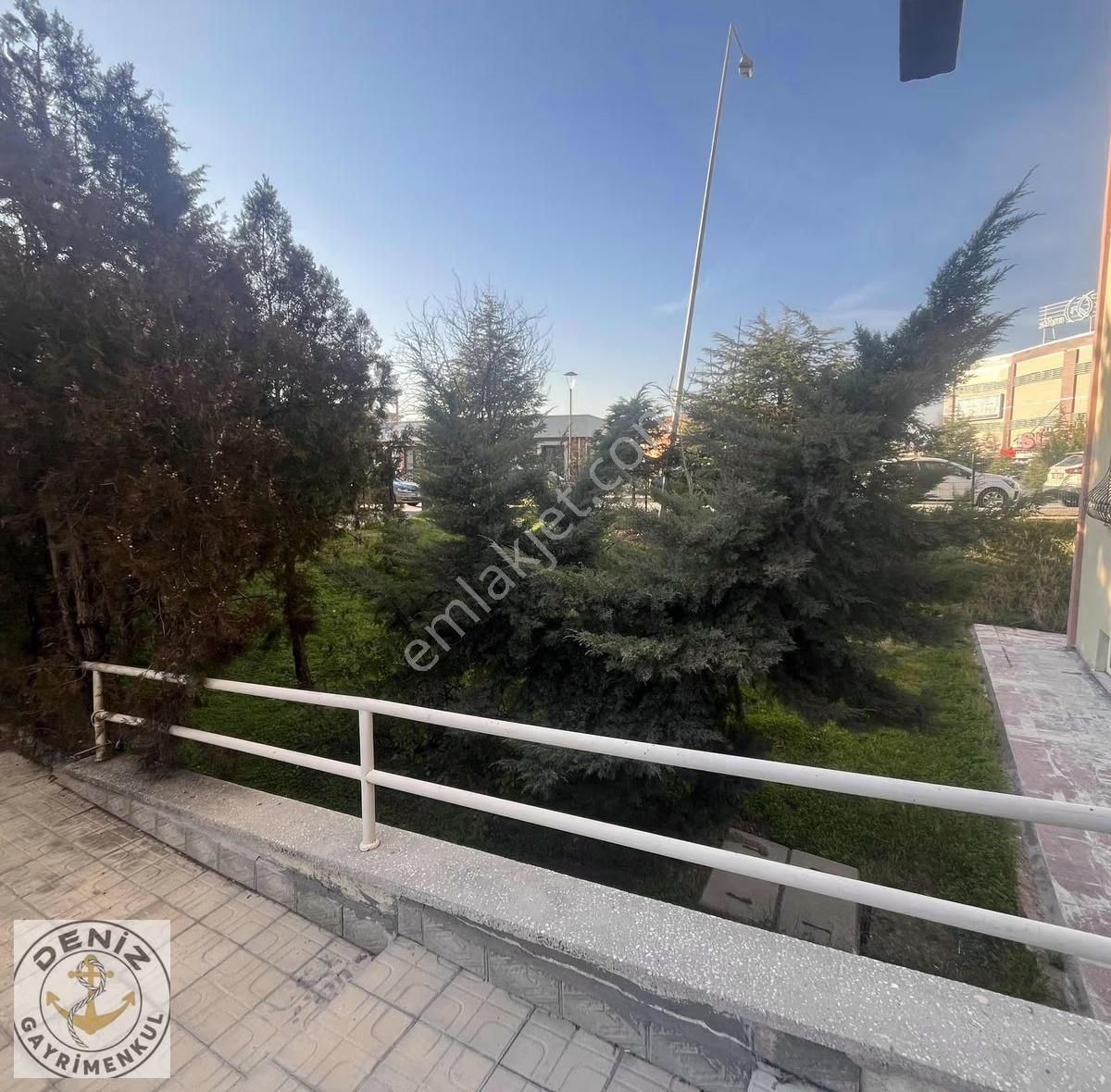 Toki Bloklarında Merkezi Lokasyon Yapılı Satılık Daire - Görsel 9