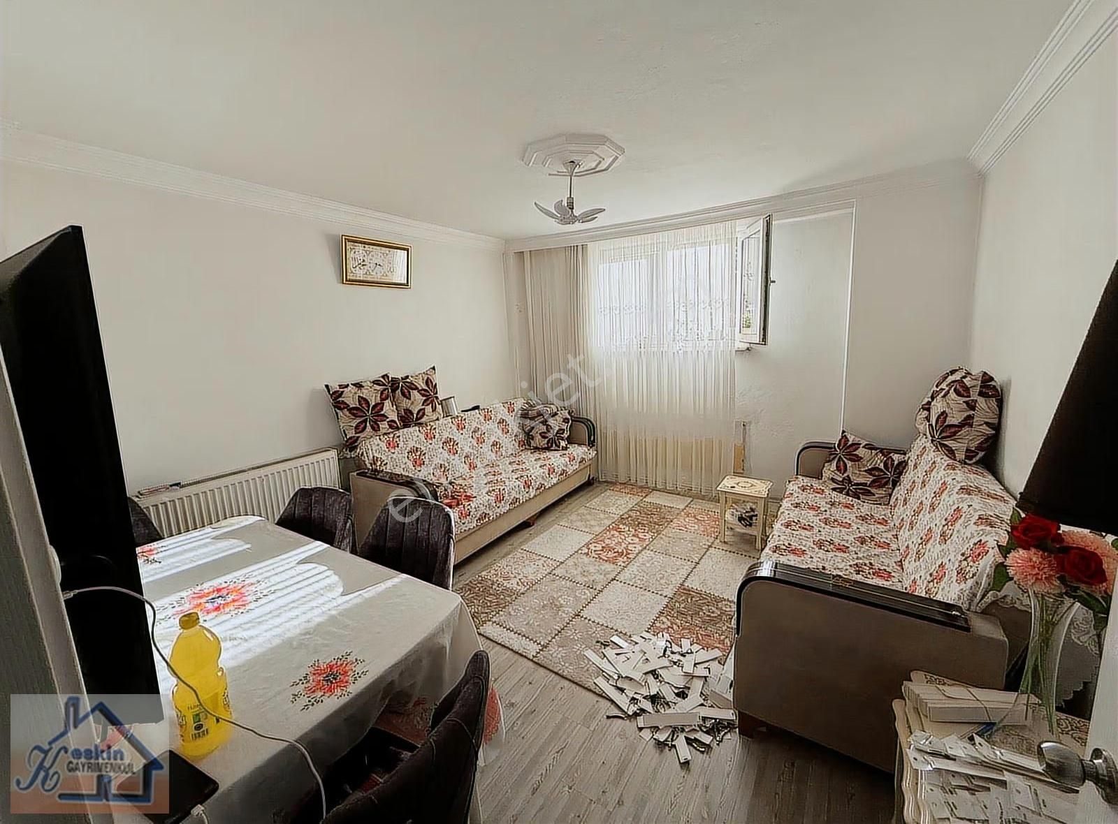 Keskinden Yıldıztabyada Caddeye Sıfır Konumda 2+1 Daire