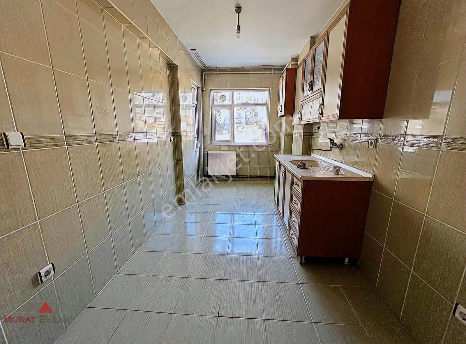 Murat Emlak'tan Cadde Üstü 2+1 3.kat Çift Balkonlu Kiralık Daire - Görsel 13