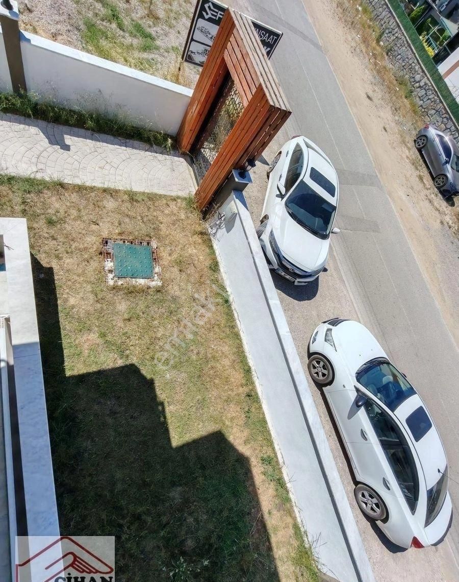 Aziziye Mah. Cadde Üzerinde Havuzlu Site İçerisinde 3+1 Tribleks - Görsel 19