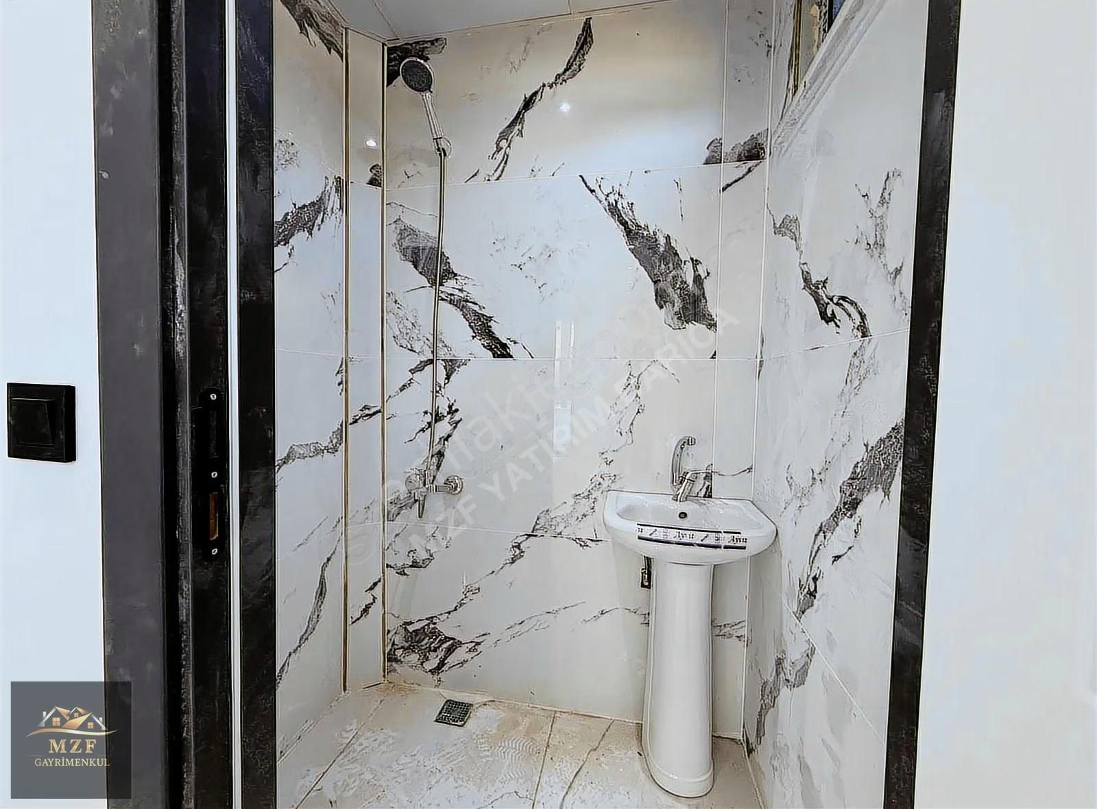 Tuzla Cd'sine Cephe Ultra Lüks 2+1 Geniş Arakat - Görsel 18