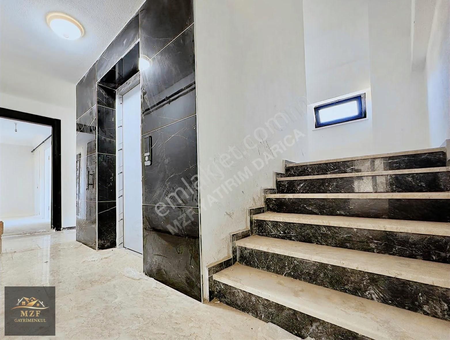 Tuzla Caddesi Yakını Sınırsız Kredi İmkanı Asansörlü Lüx Arakat - Görsel 16