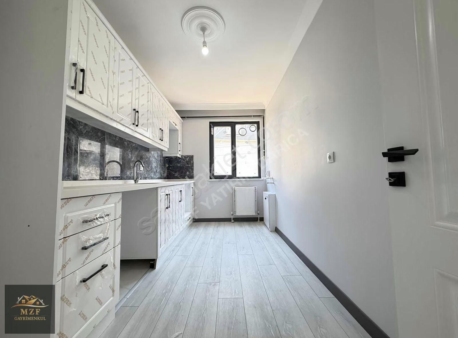 Tuzla Cad'sine Yakın Merkezi Konumda Lüks 2+1 Arakat - Görsel 12