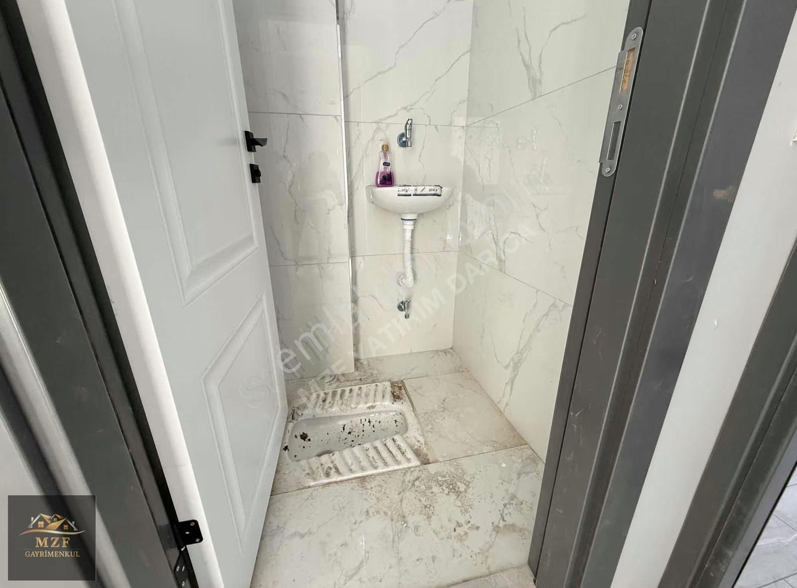 Tuzla Cad'sine Yakın Merkezi Konumda Lüks 2+1 Arakat - Görsel 16