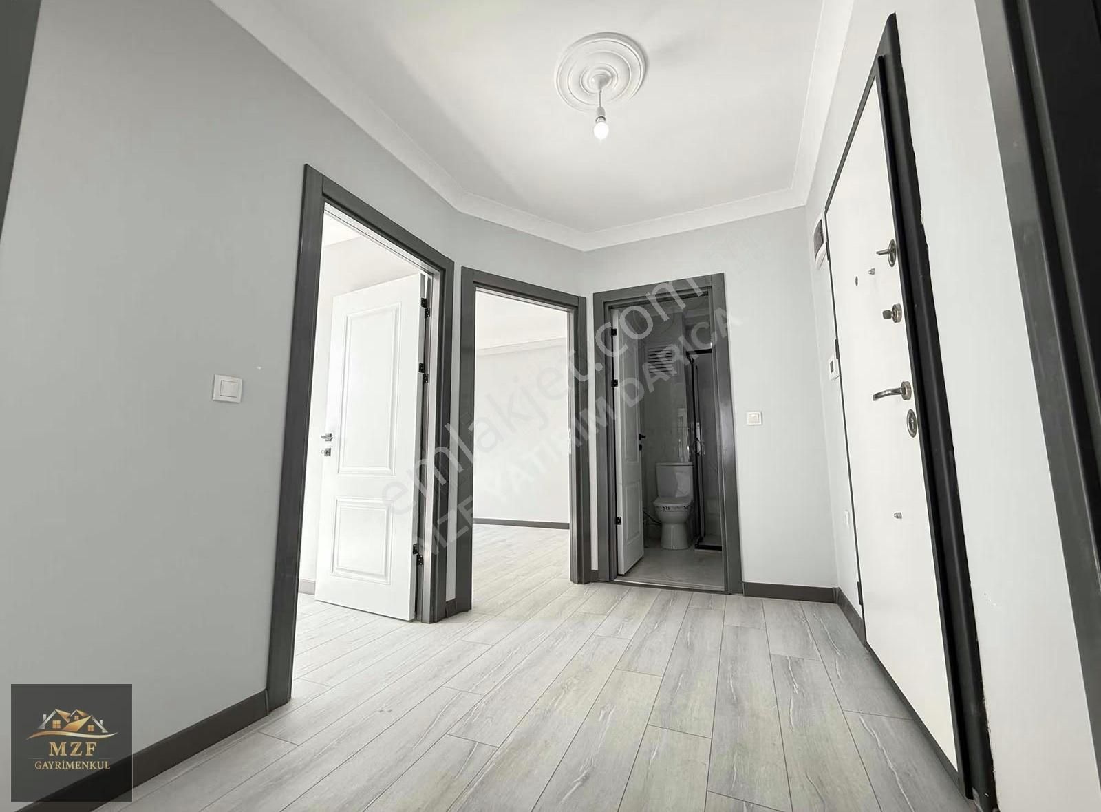 Tuzla Cad'sine Yakın Merkezi Konumda Lüks 2+1 Arakat - Görsel 6