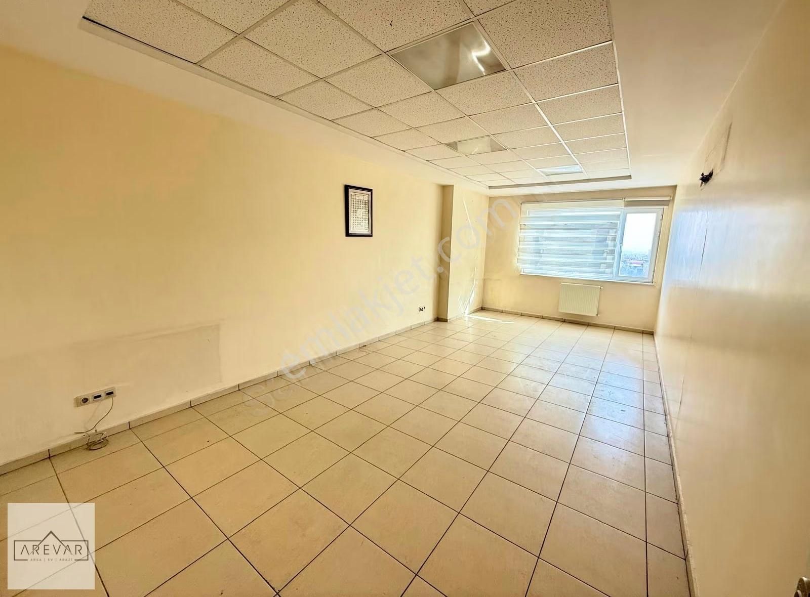 Arevar'dan Yasem İş Merkezi'nde Kiralık Ofis - Görsel 8