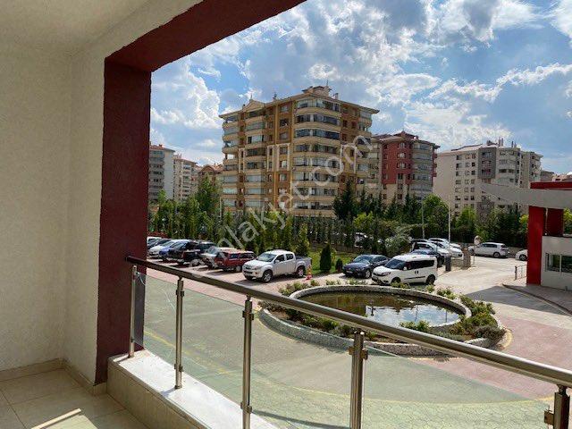 Hayat Sebla Sitesinde 170m2 2+1 Daire - Görsel 2