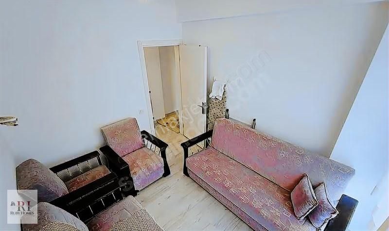 Patlangıç Da Bahçe Kullanımlı 2+1 Giriş Kat Satılık - Görsel 3