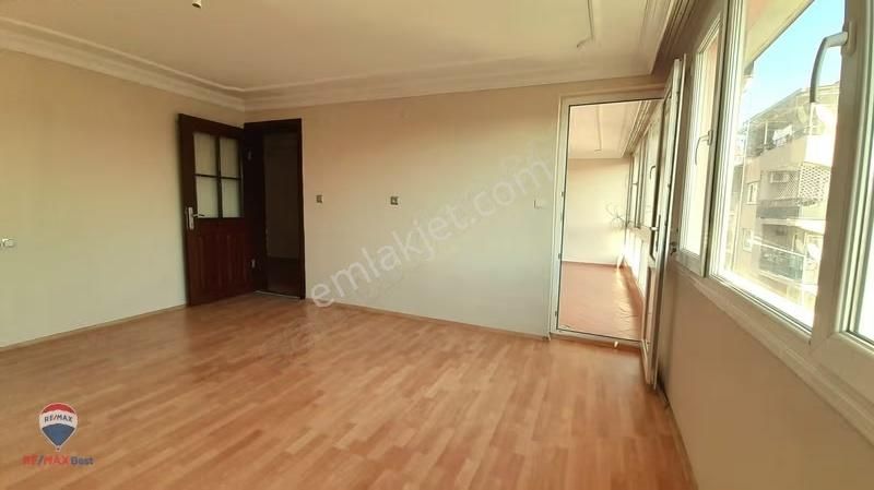 15 Bozyaka Cennetoğlu Mah. 120 M2 3+1 Genış Kıralık Daıre - Görsel 8