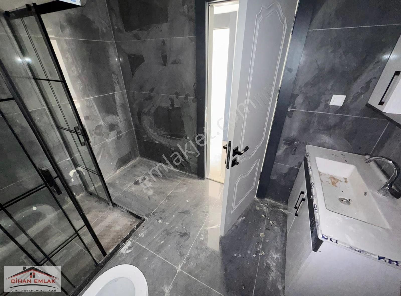 Cihandan Yakacık Bulvara Yakını Giyinme Odalı 4+1 Satlık Daire - Görsel 16