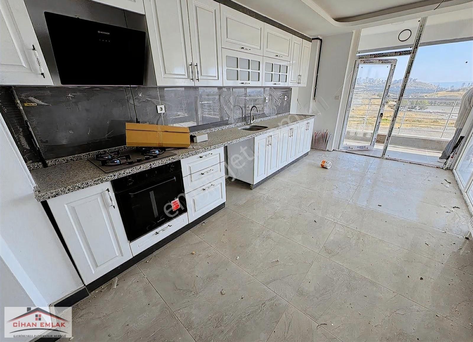 Cihandan Yakacık Bulvara Yakını Giyinme Odalı 4+1 Satlık Daire - Görsel 17