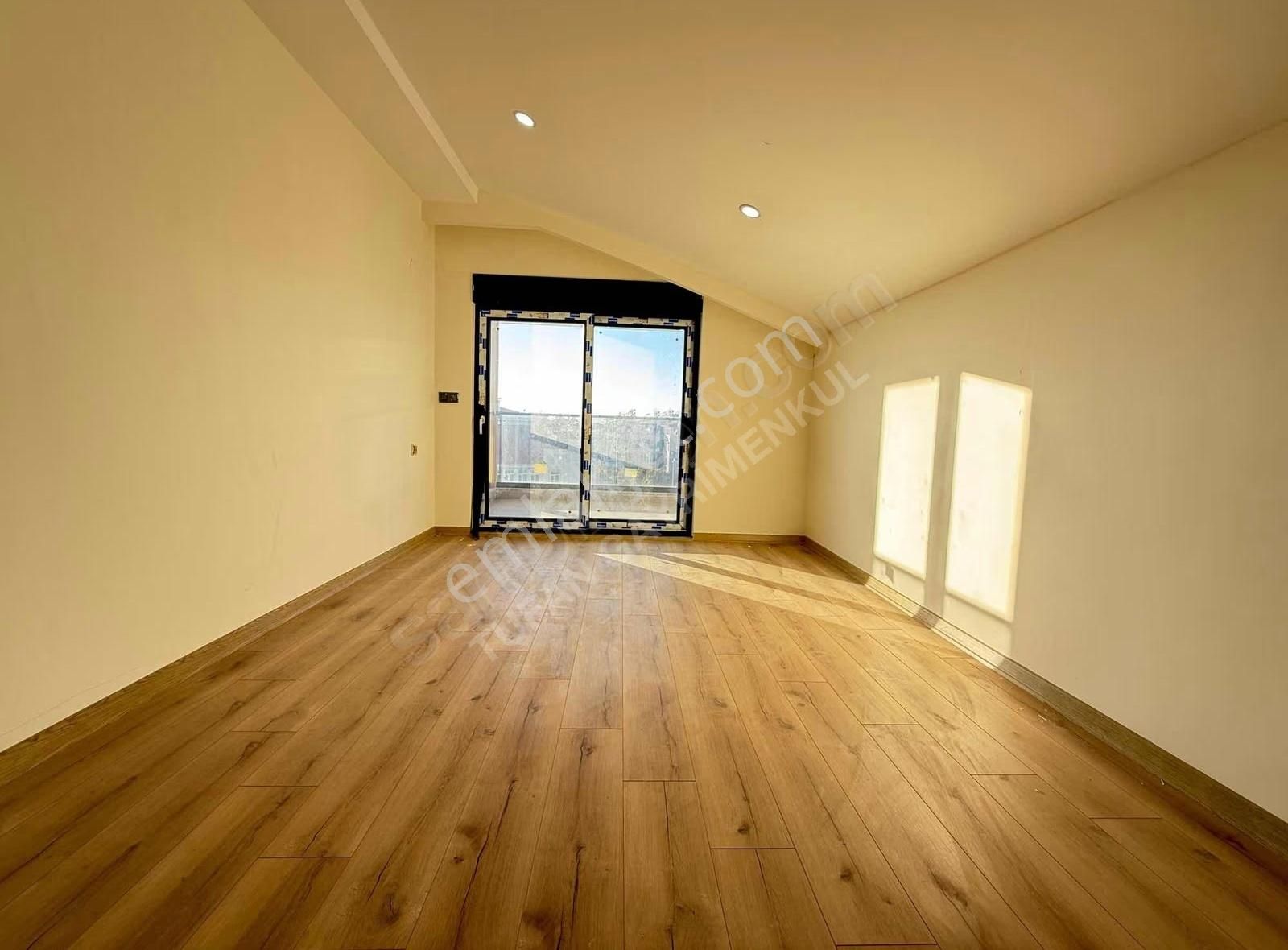 Ilıcada Sıfır Ultralüks 2+1 Daire - Görsel 17