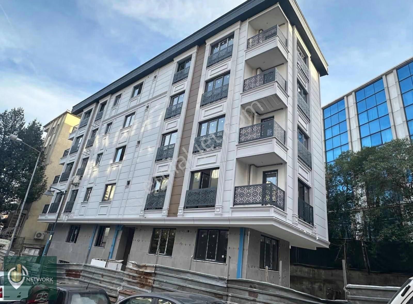 Mecidiyeköy Meydana 3dk Yeni Binada Otoparklı Ferah 1+1 Daire - Görsel 7