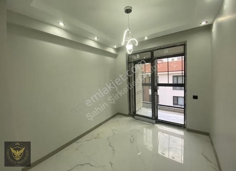 Beylikdüzü 5m Migros Arkası Metrobüs Manzaralı 3+1 Lüx Daire - Görsel 27