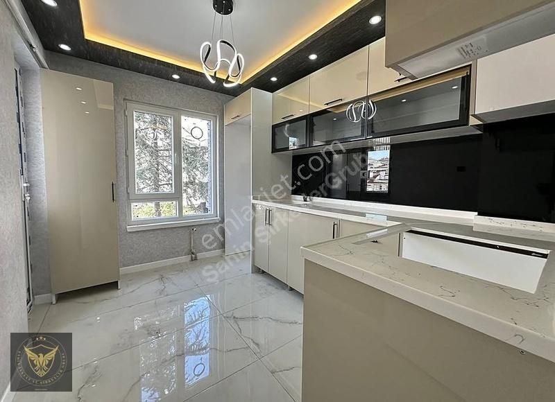 Beylikdüzü'nde Acil Satılık Metrobüse Komşu 2+1 Fırsat Dairemiz - Görsel 10