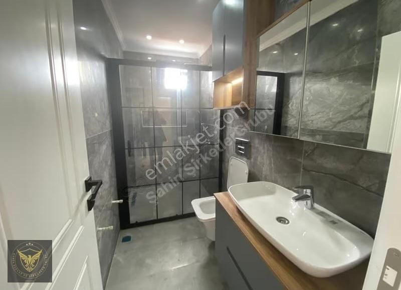 Beylikdüzü'nde Bölgenin En Ferah Ve Geniş 2+1 Lüks Dairemiz... - Görsel 7