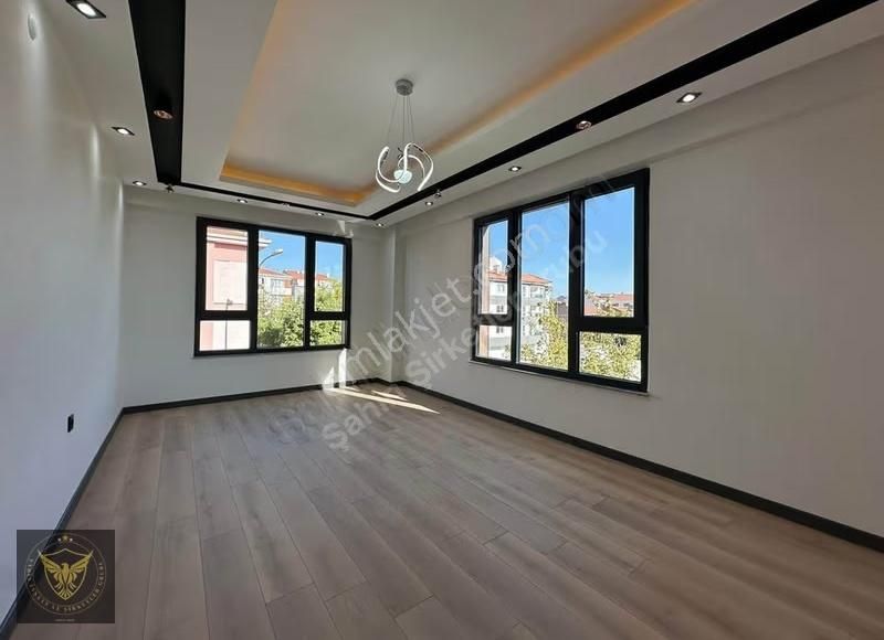 Beylikdüzü'nde Acil Satılık Yılbaşına Özel Fırsat 2+1 Dairemiz - Görsel 5