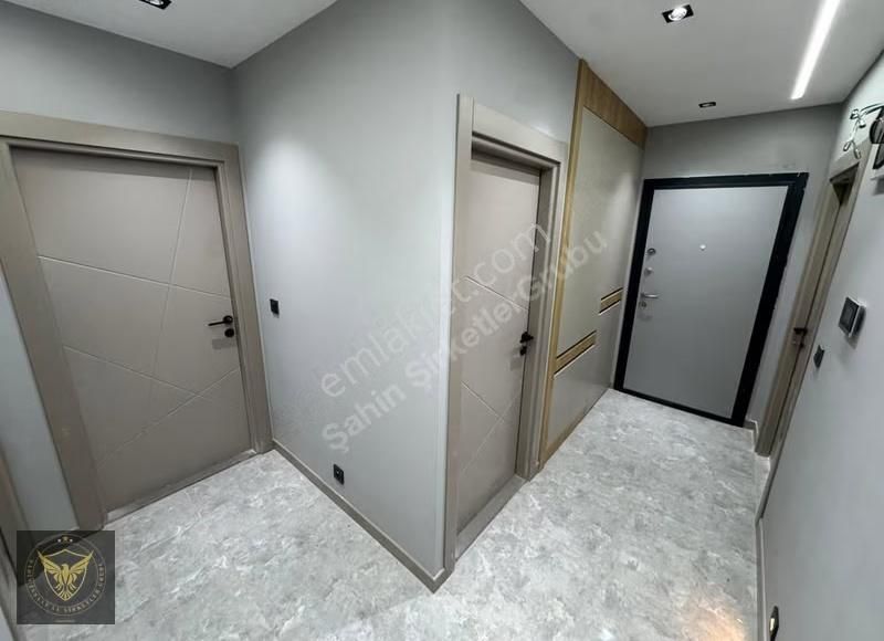 Beylikdüzü Merkez'de Oturuma Hazır İskanlı Fırsat Dairemiz.. - Görsel 5