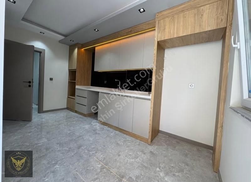 Beylikdüzü Merkez'de Oturuma Hazır İskanlı Fırsat Dairemiz.. - Görsel 17