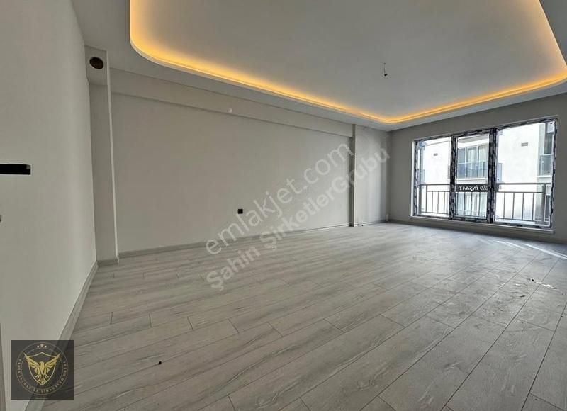 Metrobüse 8'dk Siteiçi Otoparklı 2+1 Kaçırılmayacak Fırsatdaire - Görsel 2