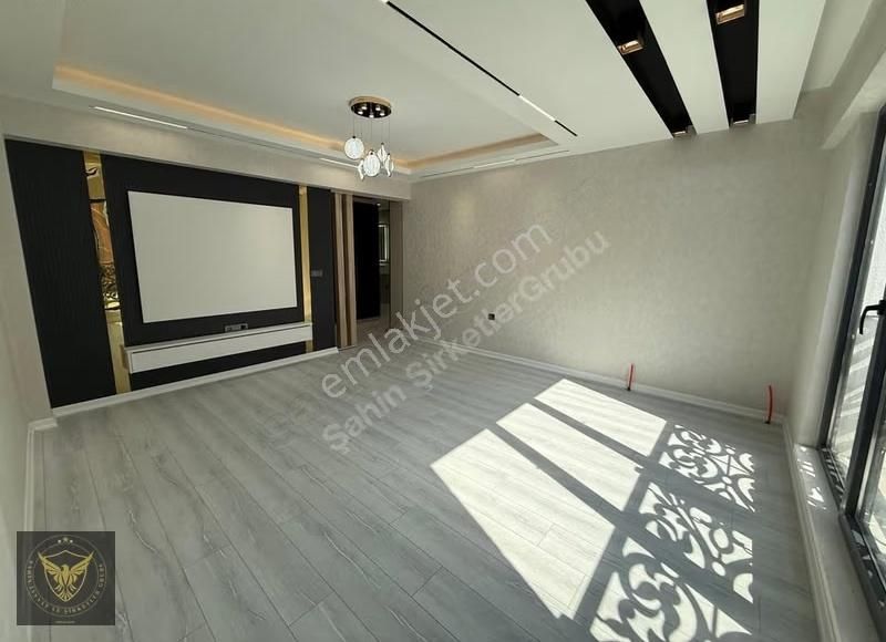 Beylikdüzü Merkez'de Metrobüse Komşu 3+1 Şık Tasarımlı Dairemiz - Görsel 21