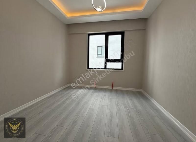 Beylikdüzü Merkez'de Metrobüse Komşu 3+1 Şık Tasarımlı Dairemiz - Görsel 28