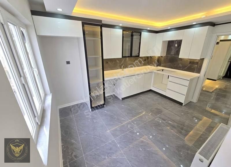 Beylikdüzü'nde 5m Migros'a 5'dk Ayrı Mutfaklı 1+1 Lüks Dairemiz