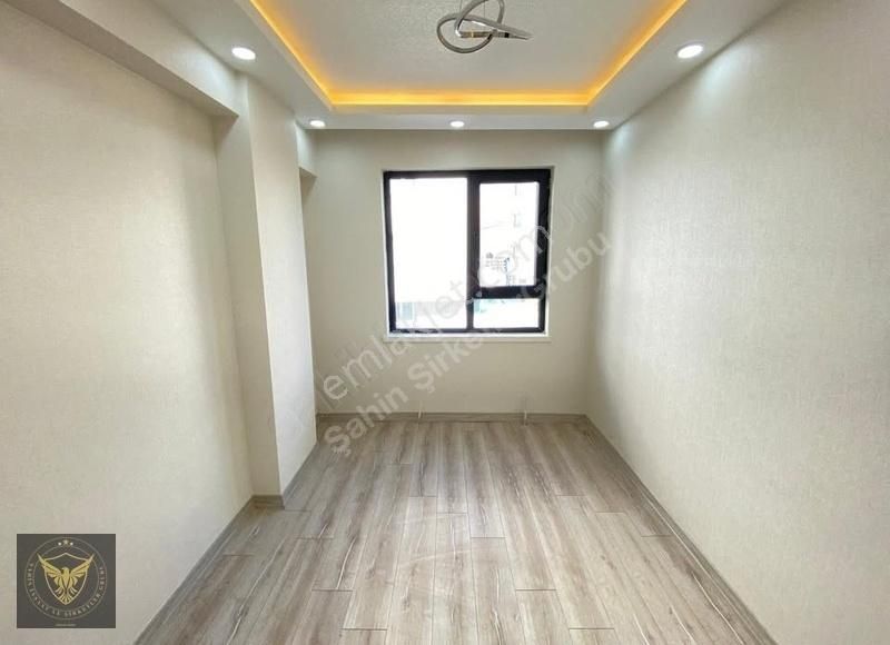 Beylikdüzü Metrobüsüne Yürüme Mesafesinde 2+1 Sıfır Dairemiz... - Görsel 13