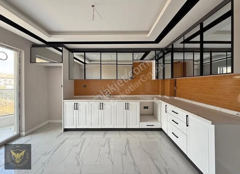 Beylikdüzü Metrobüse 10'dk Yürüme Mesafesinde 2+1 Lüx Dairemiz