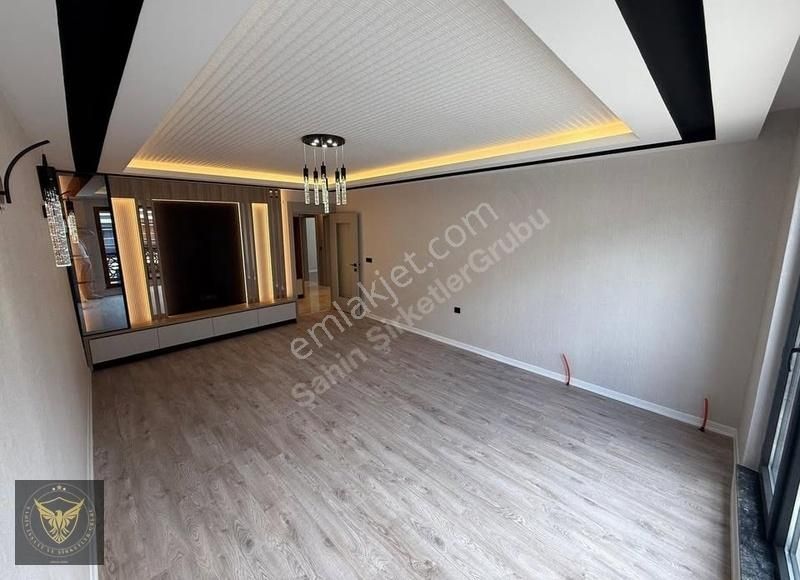 Beylikdüzü'nde Emsalsiz Özel Tasarımlı 2+1 Ultra Geniş Dairemiz - Görsel 30