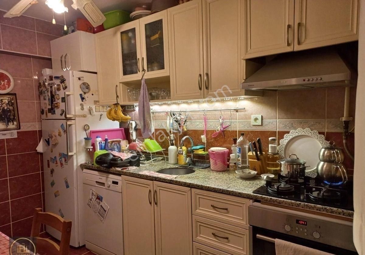 F-l Emlaktan Ümraniye Çarşı Yakını 2+1 Bahçeli Daire - Görsel 2